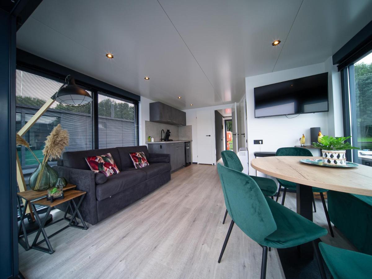 Houseboats Mookerplas Met Dakterras Middelaar 외부 사진