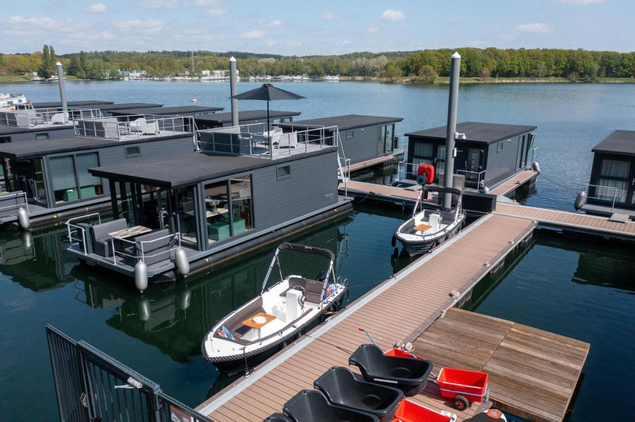 Houseboats Mookerplas Met Dakterras Middelaar 외부 사진