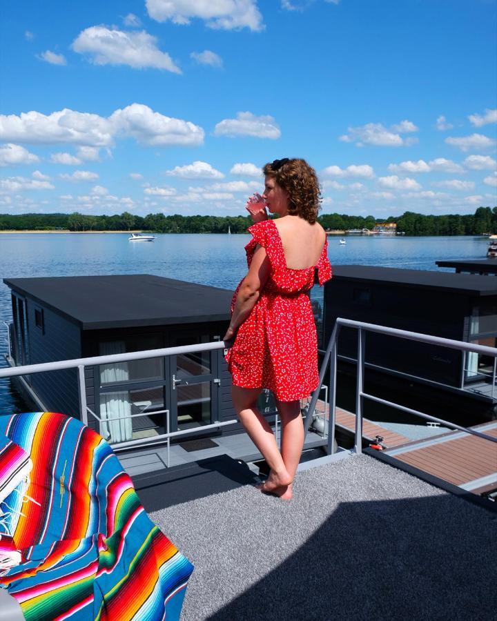 Houseboats Mookerplas Met Dakterras Middelaar 외부 사진