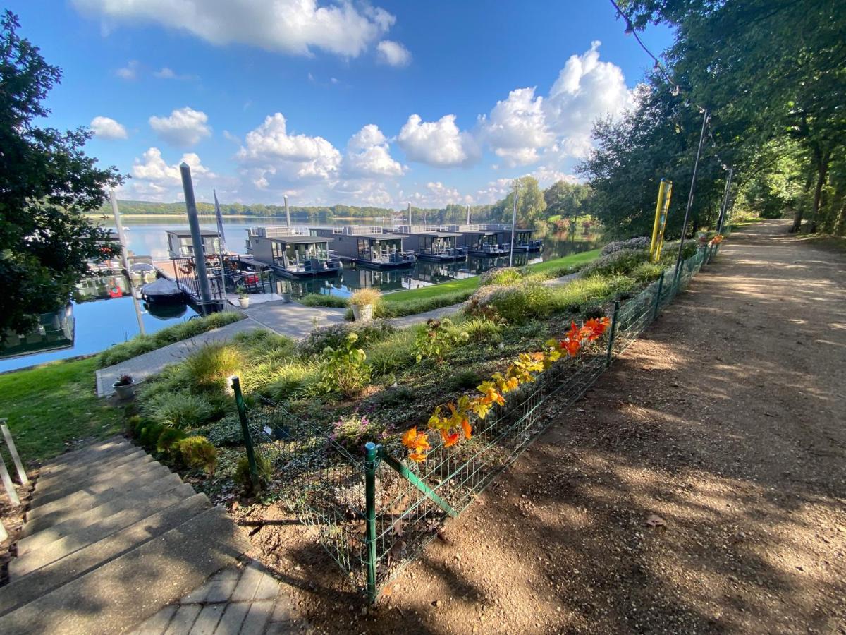 Houseboats Mookerplas Met Dakterras Middelaar 외부 사진